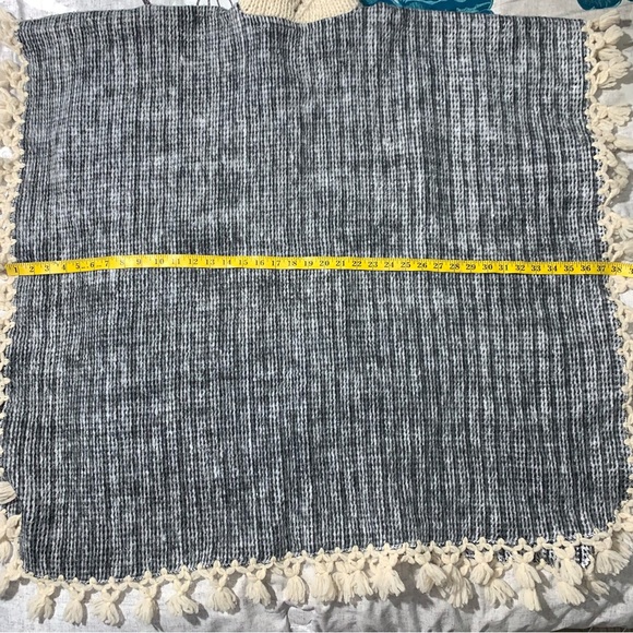 Womens fringe shawl poncho one size - Picture 11 of 11